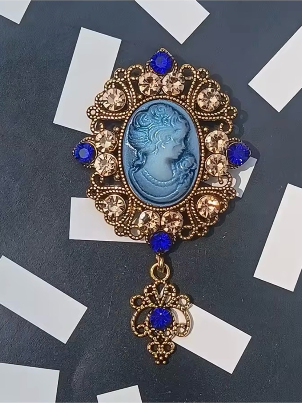 Accents Vintage Cameo Elegant Queen Head Portrait Gold tone with Sapphire Brooch - Picture 2 of 5